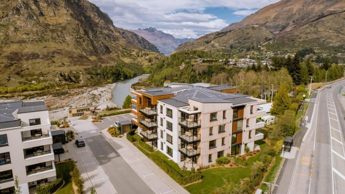 Penthouse Leisure Apartment Queenstown Ngoại thất bức ảnh
